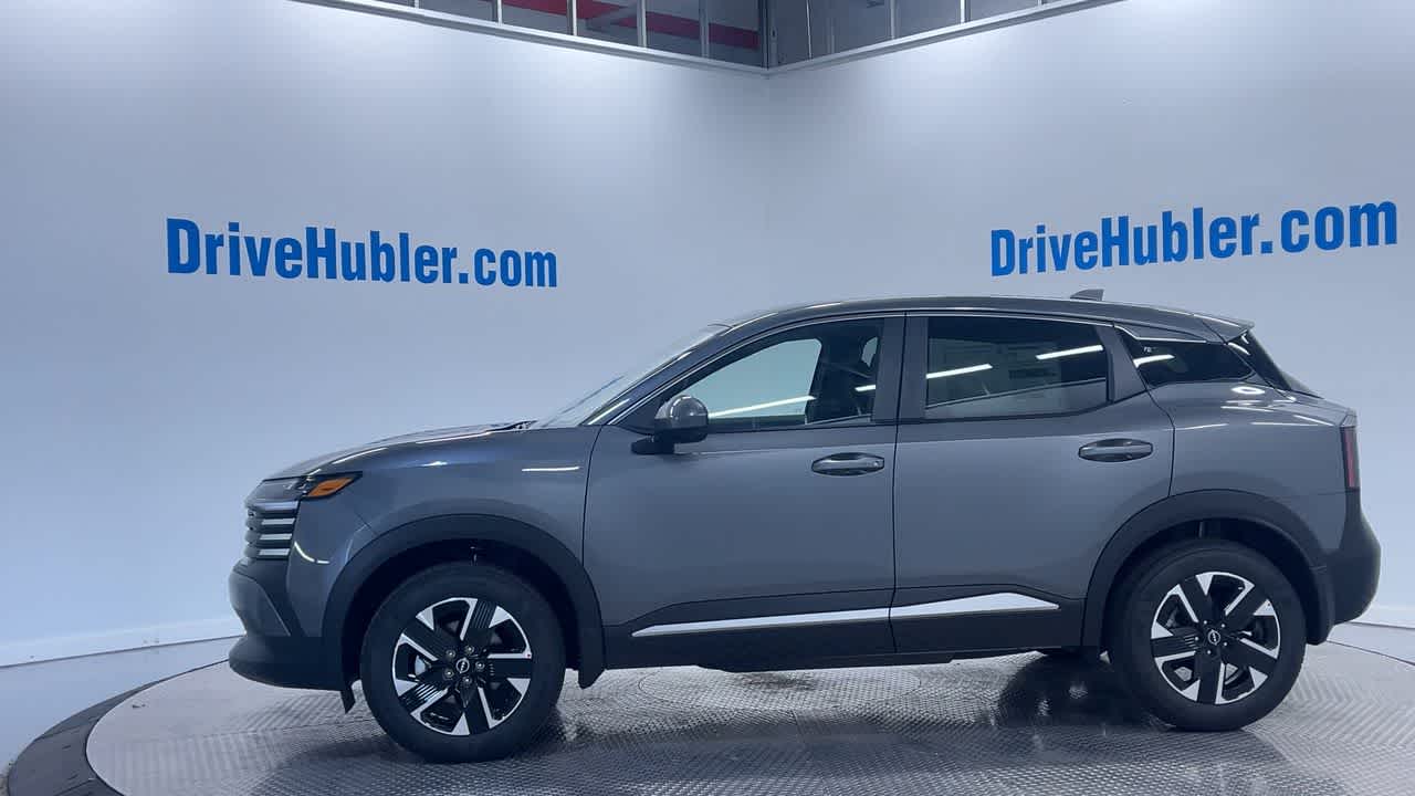 Vehicle image 2 of 41