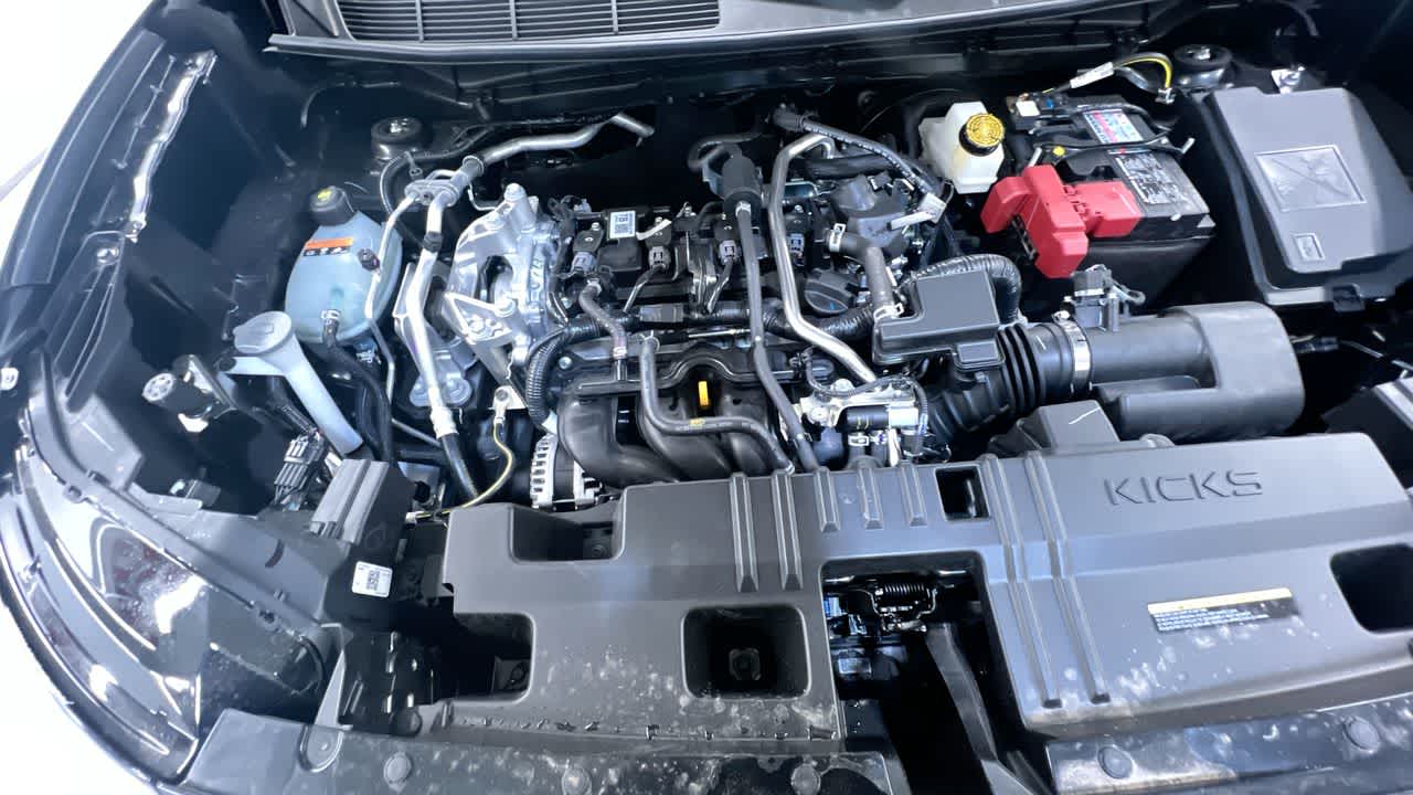 Vehicle image 10 of 41
