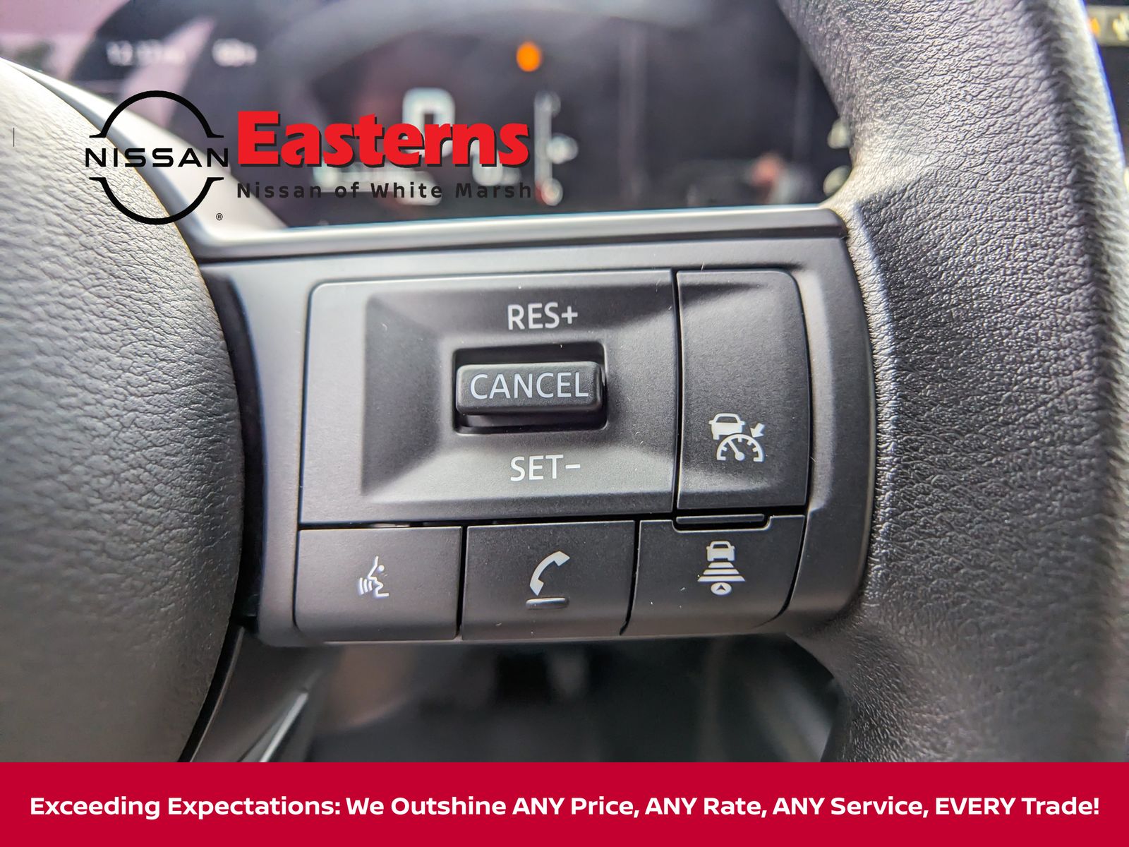 Vehicle image 24 of 34