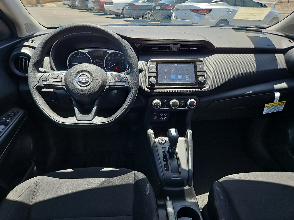 Vehicle image 11 of 20