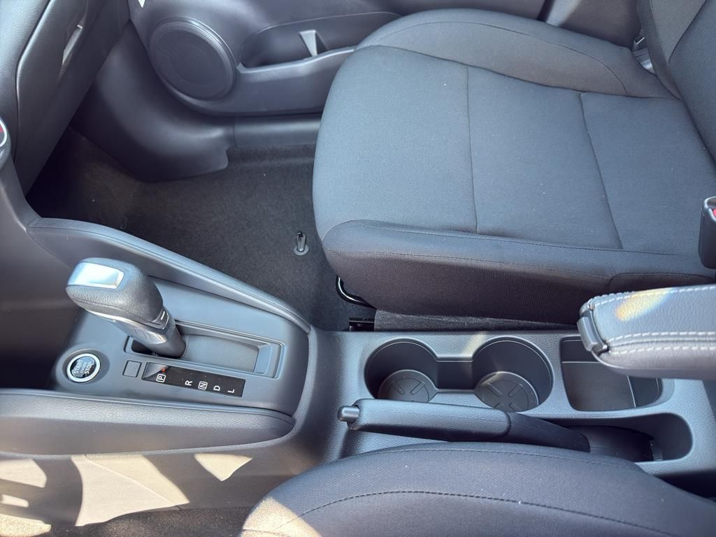 2025 Nissan Kicks Play S Image 19 of 30