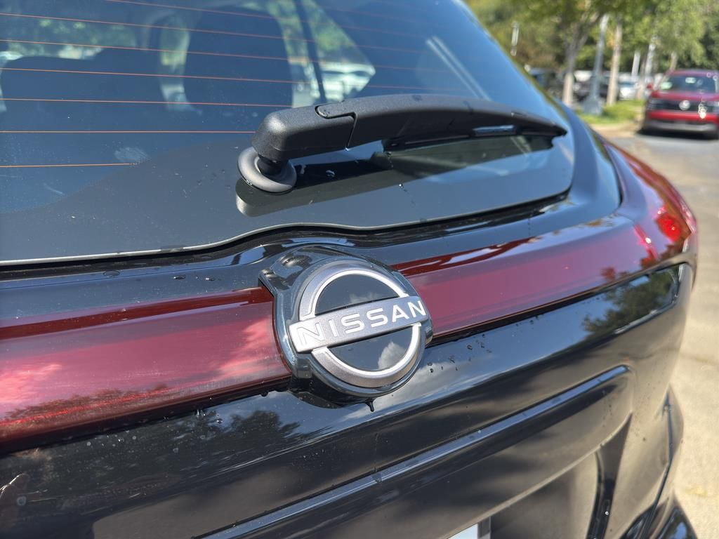 2025 Nissan Kicks Play S Image 28 of 30