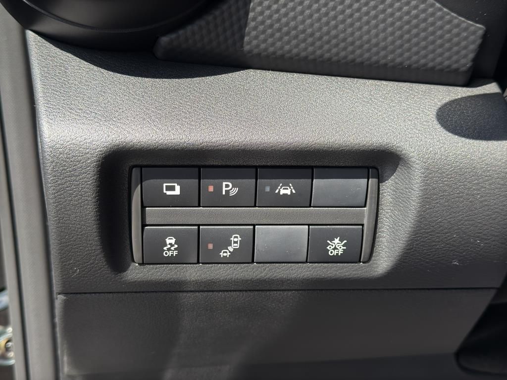 2025 Nissan Kicks Play S Image 23 of 30