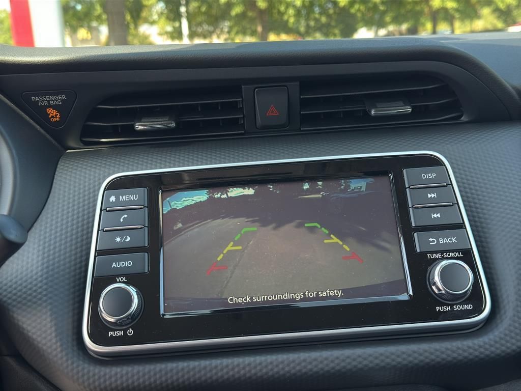 2025 Nissan Kicks Play S Image 17 of 30