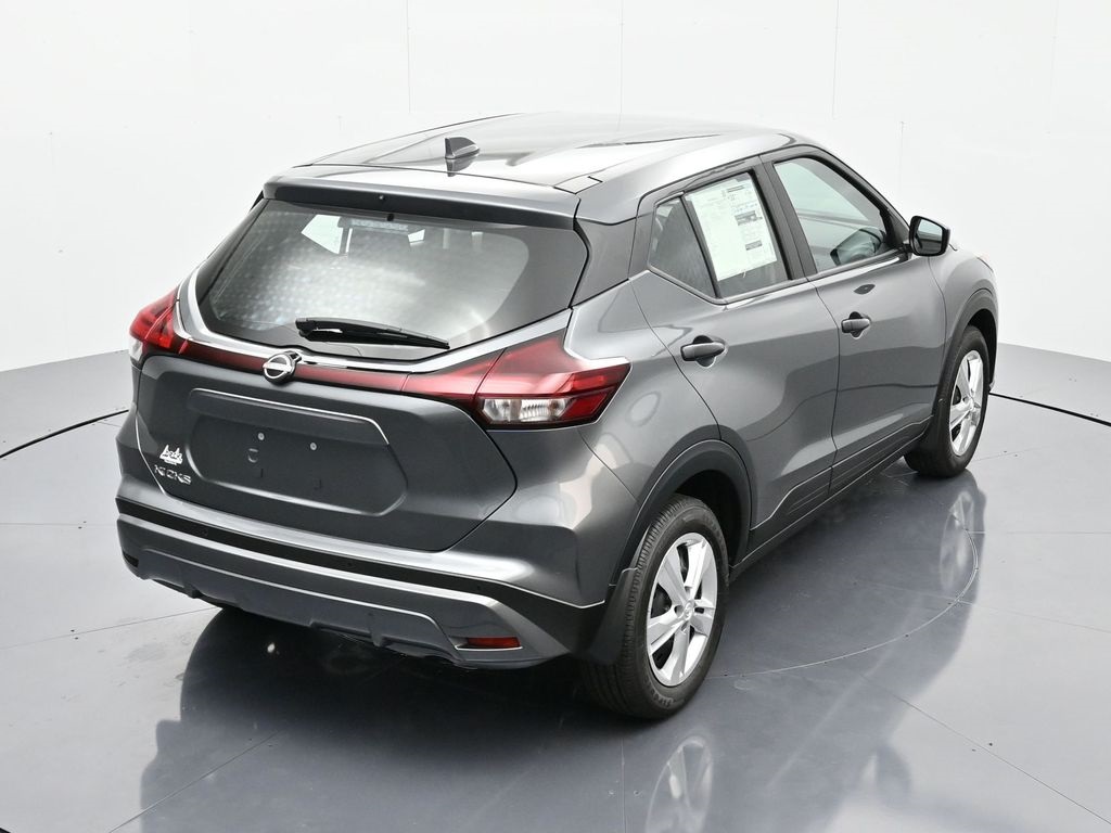 2025 Nissan Kicks Play S Image 12 of 41
