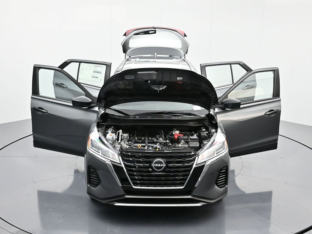 2025 Nissan Kicks Play S Image 5 of 41