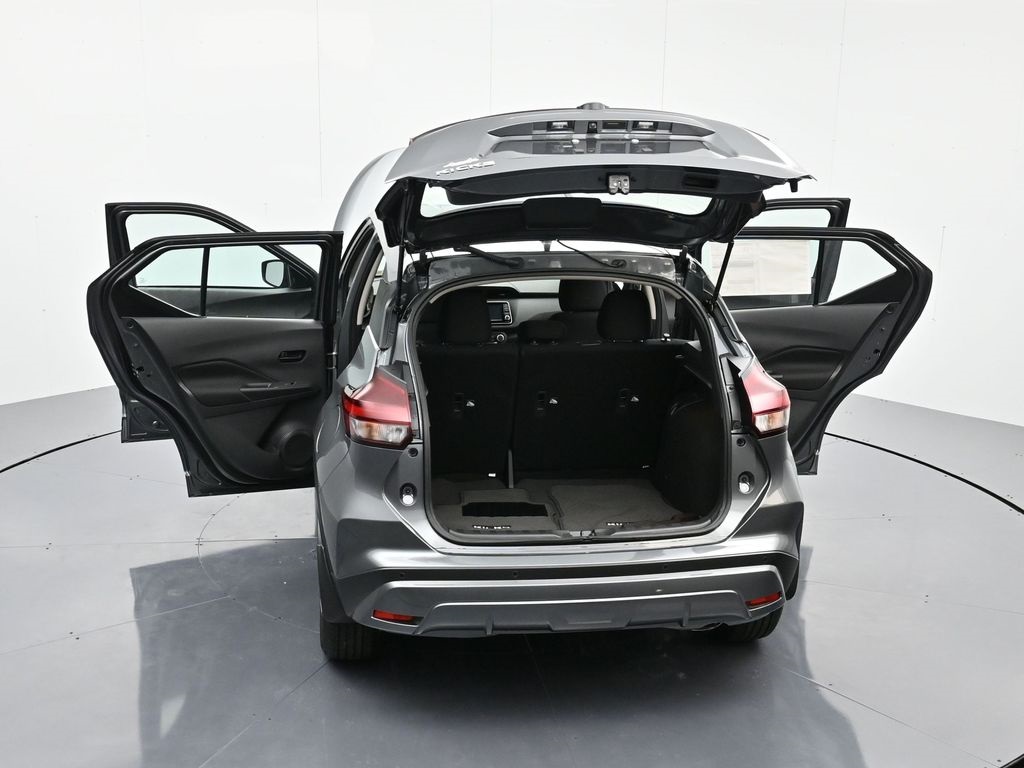 2025 Nissan Kicks Play S Image 31 of 41