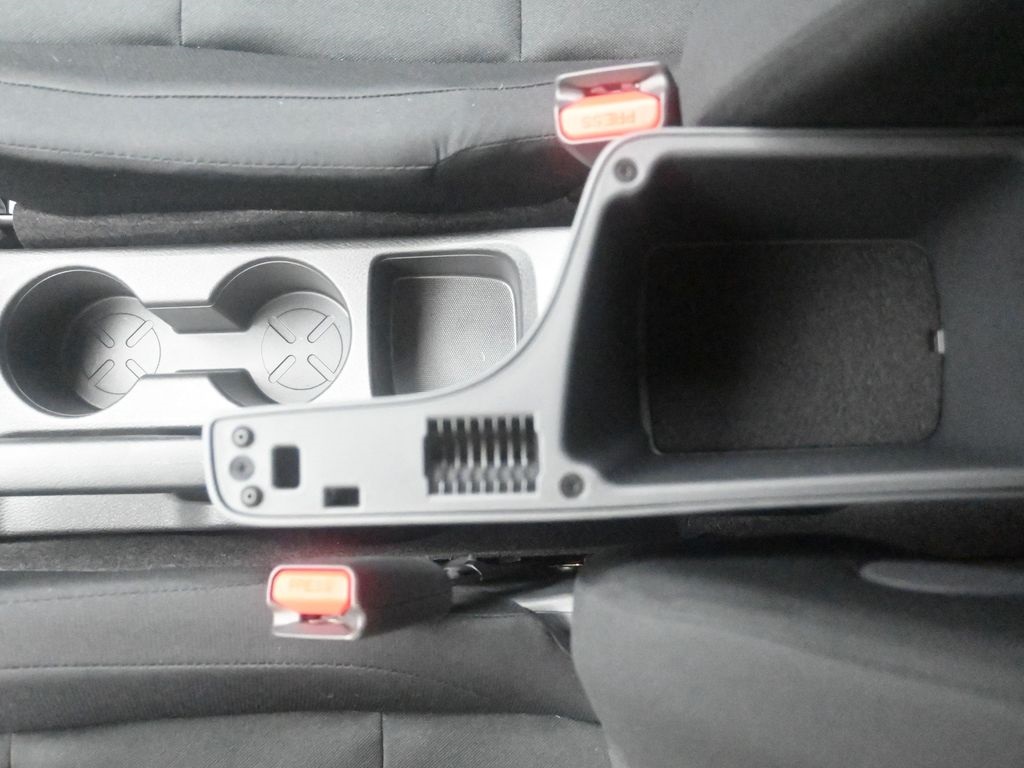 2025 Nissan Kicks Play S Image 39 of 41