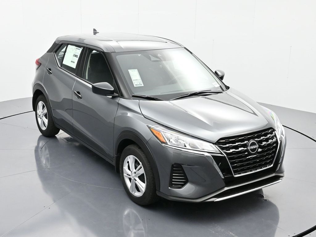 2025 Nissan Kicks Play S Image 7 of 41