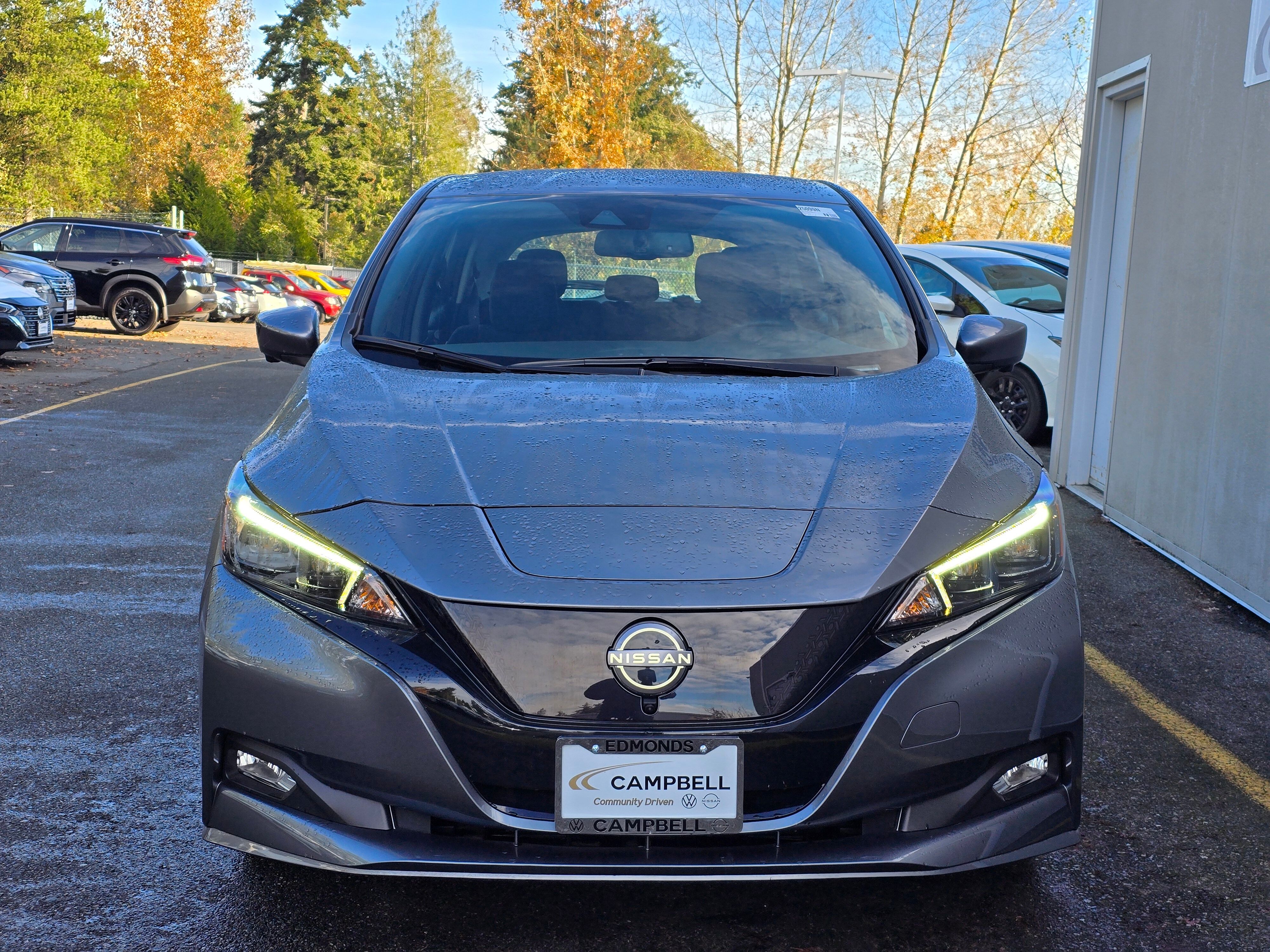 Vehicle image 2 of 23