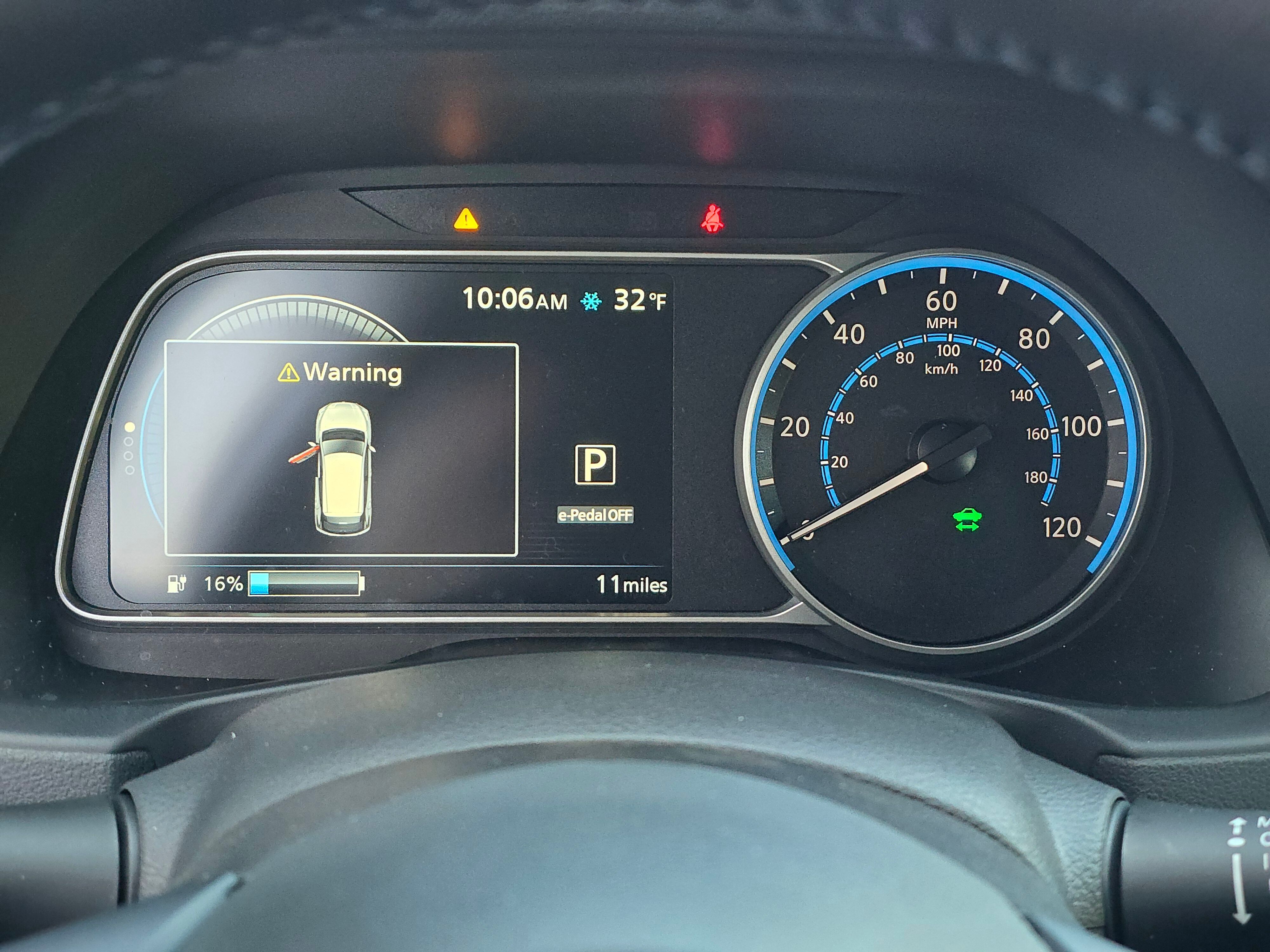 Vehicle image 19 of 21
