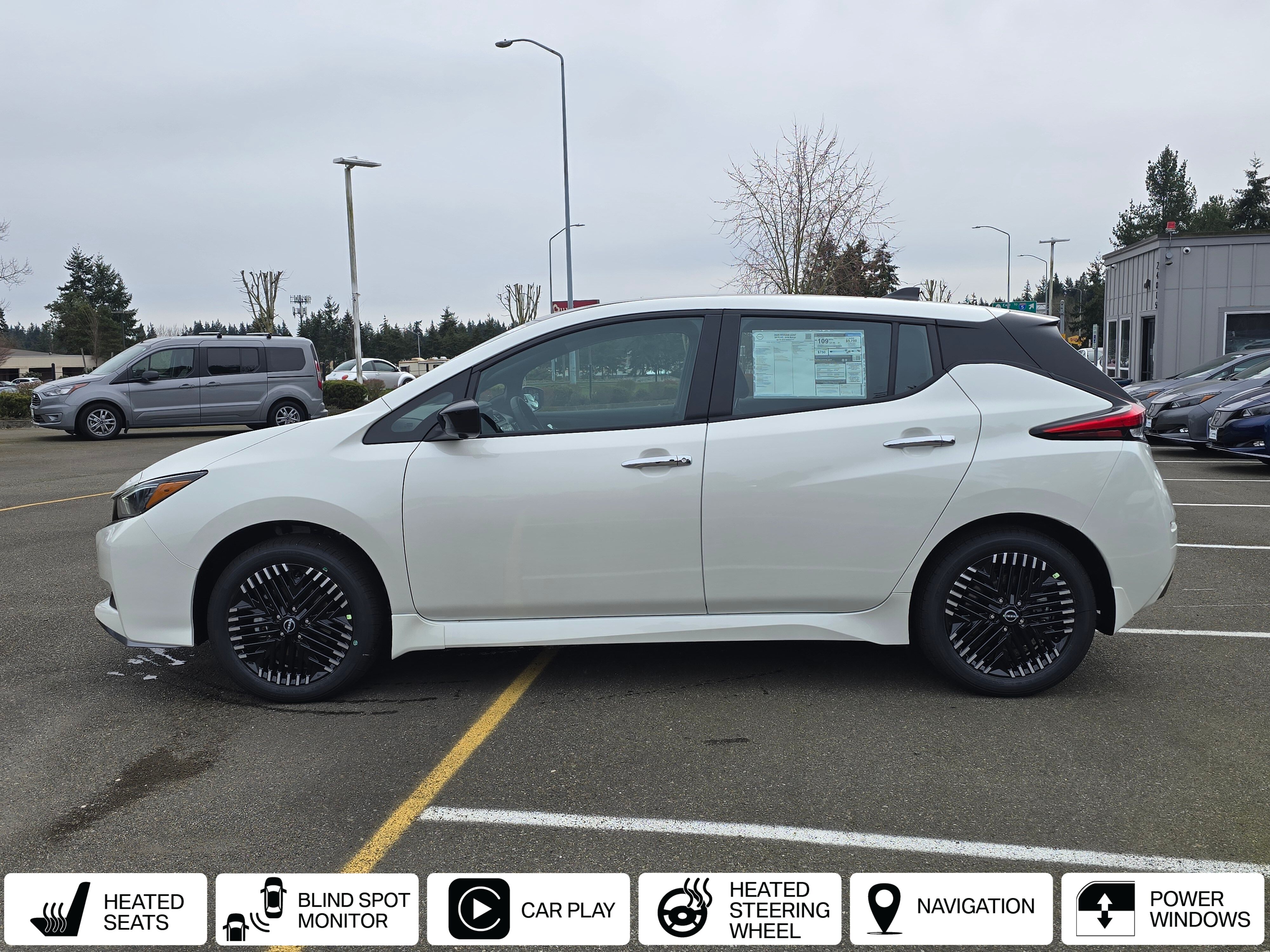 Vehicle image 7 of 31