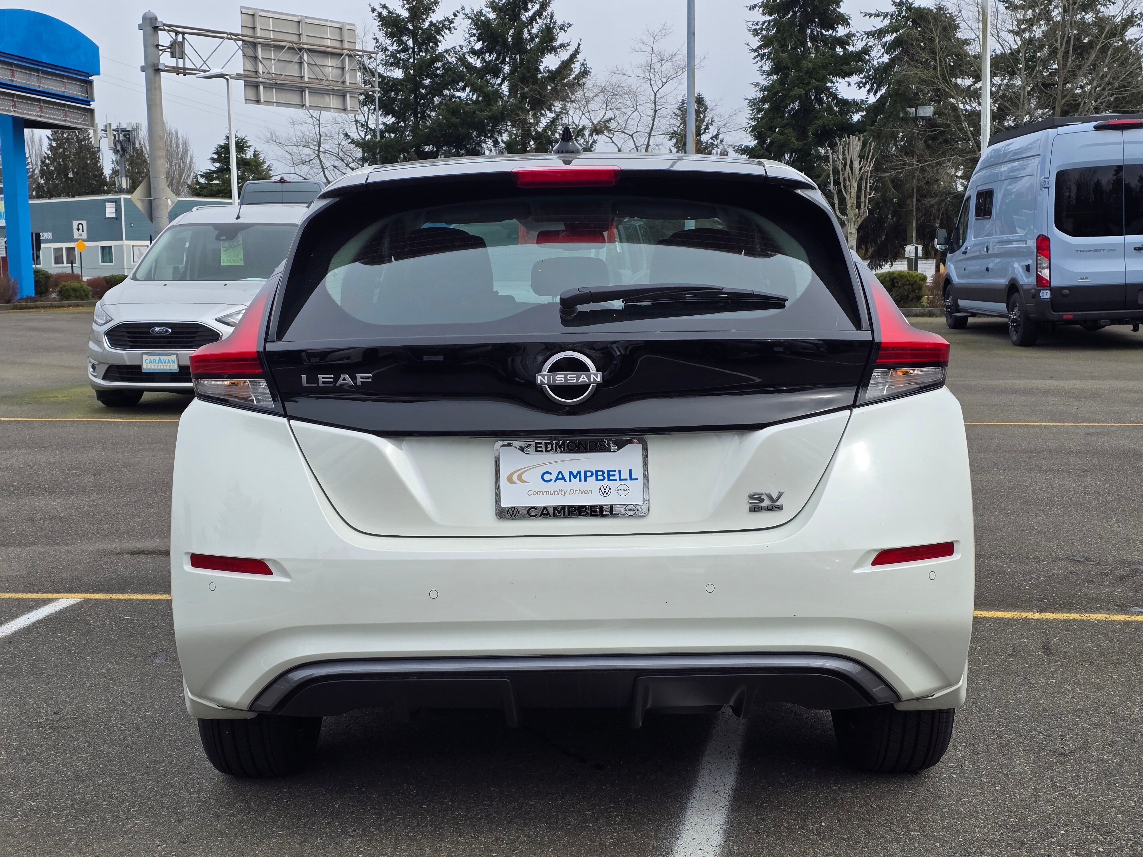 Vehicle image 5 of 31