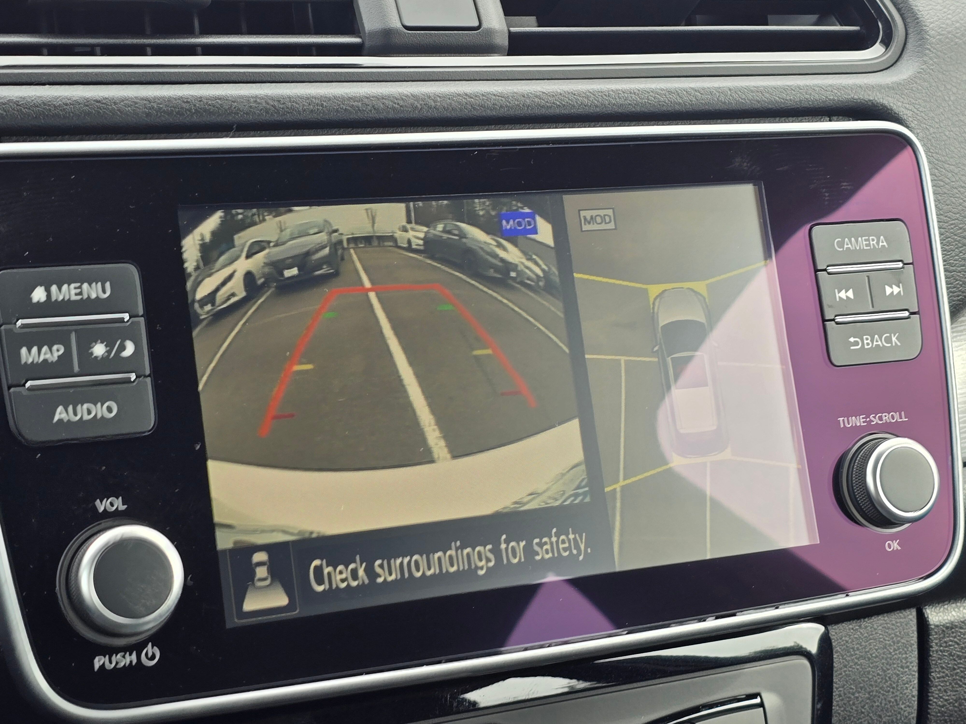 Vehicle image 26 of 31