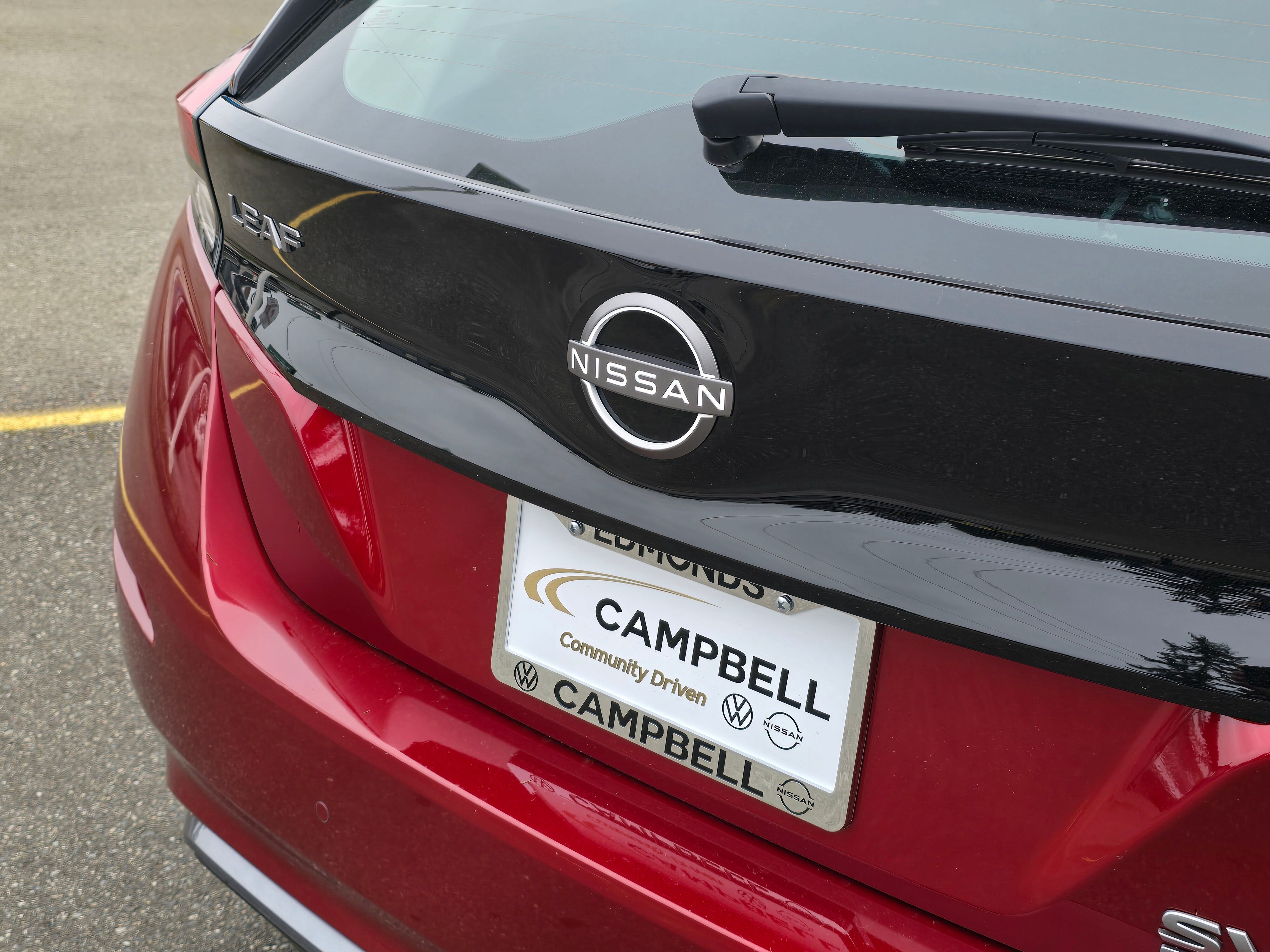 Vehicle image 17 of 31