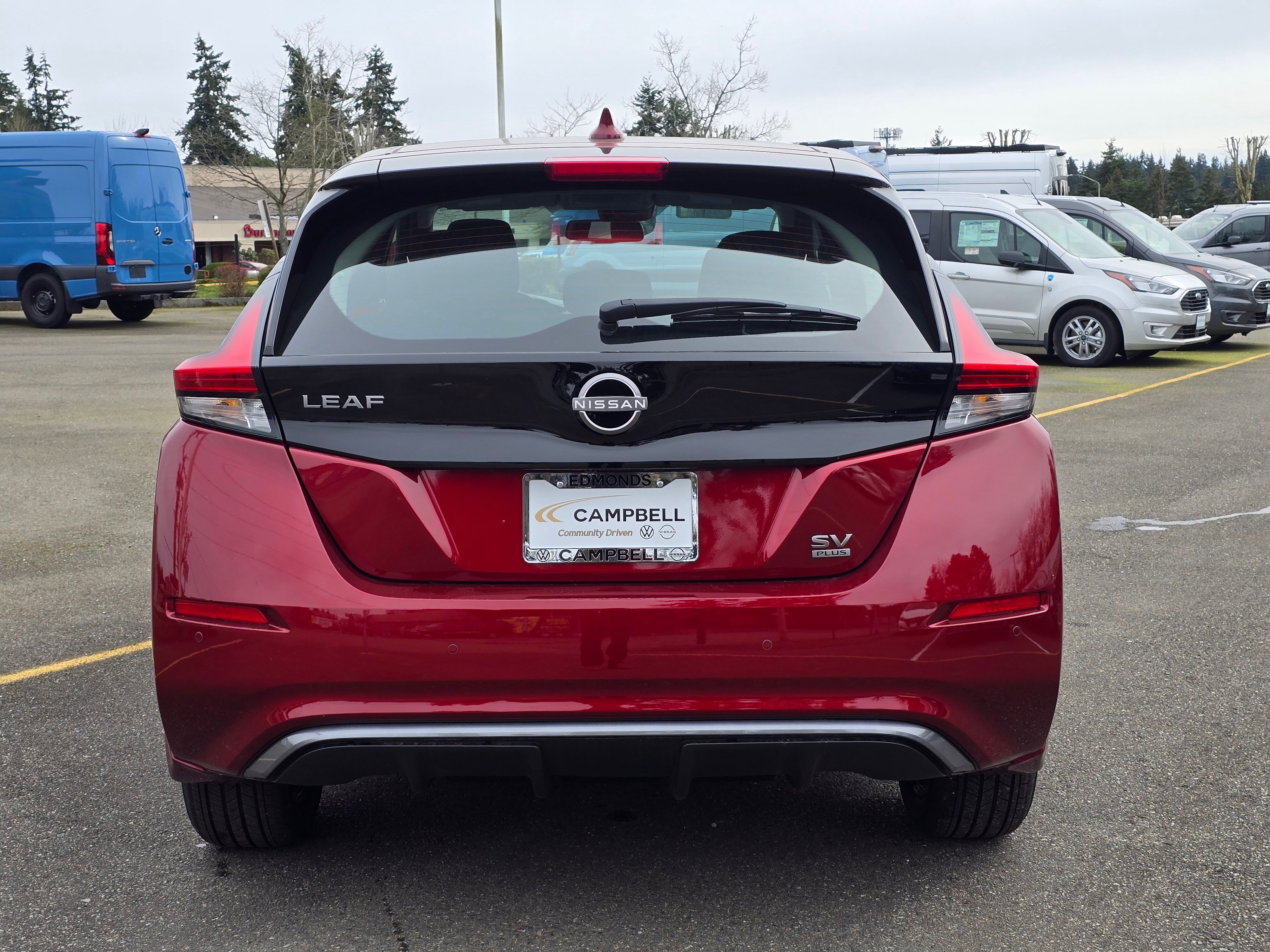 Vehicle image 6 of 31