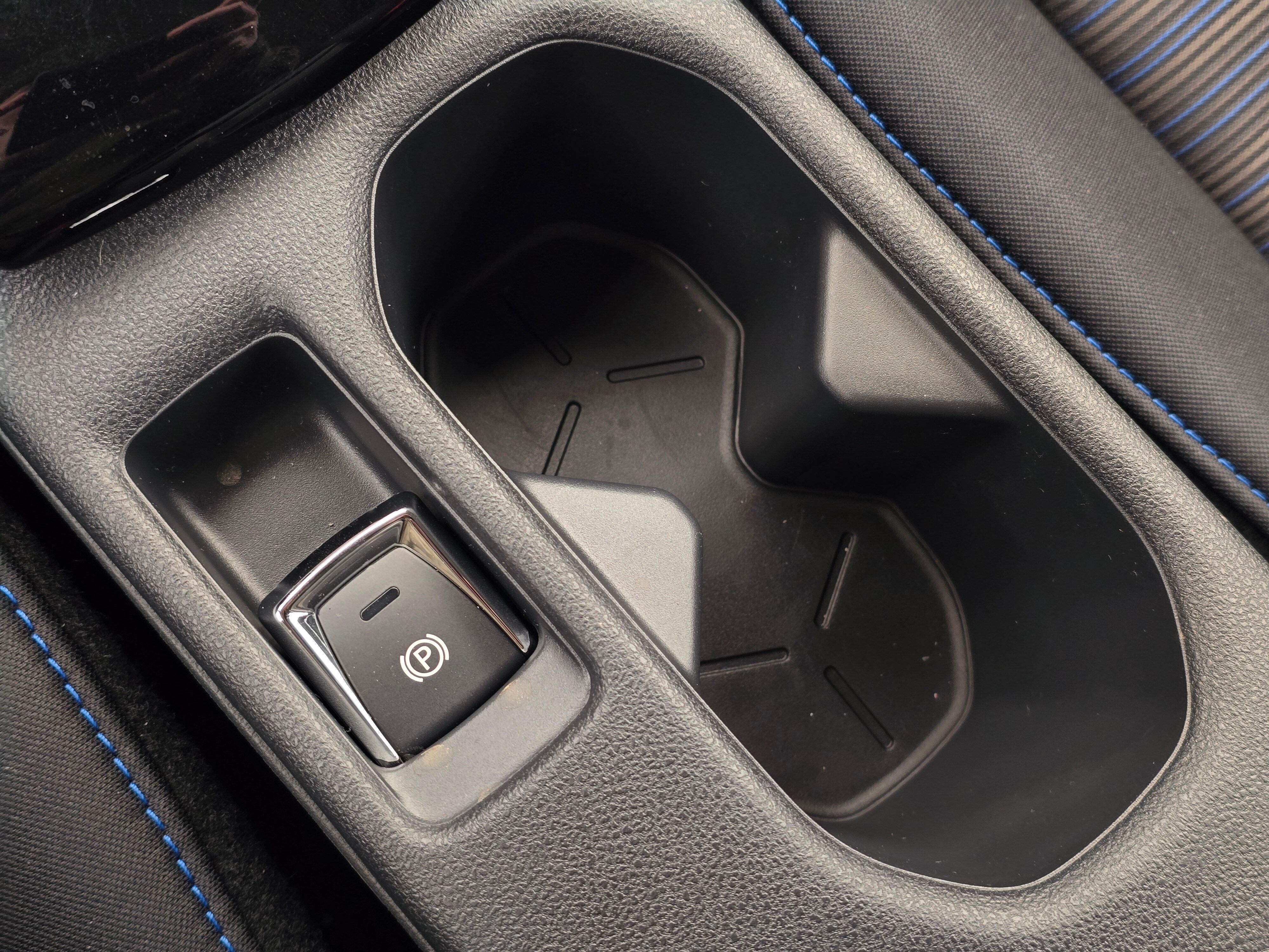 Vehicle image 28 of 31