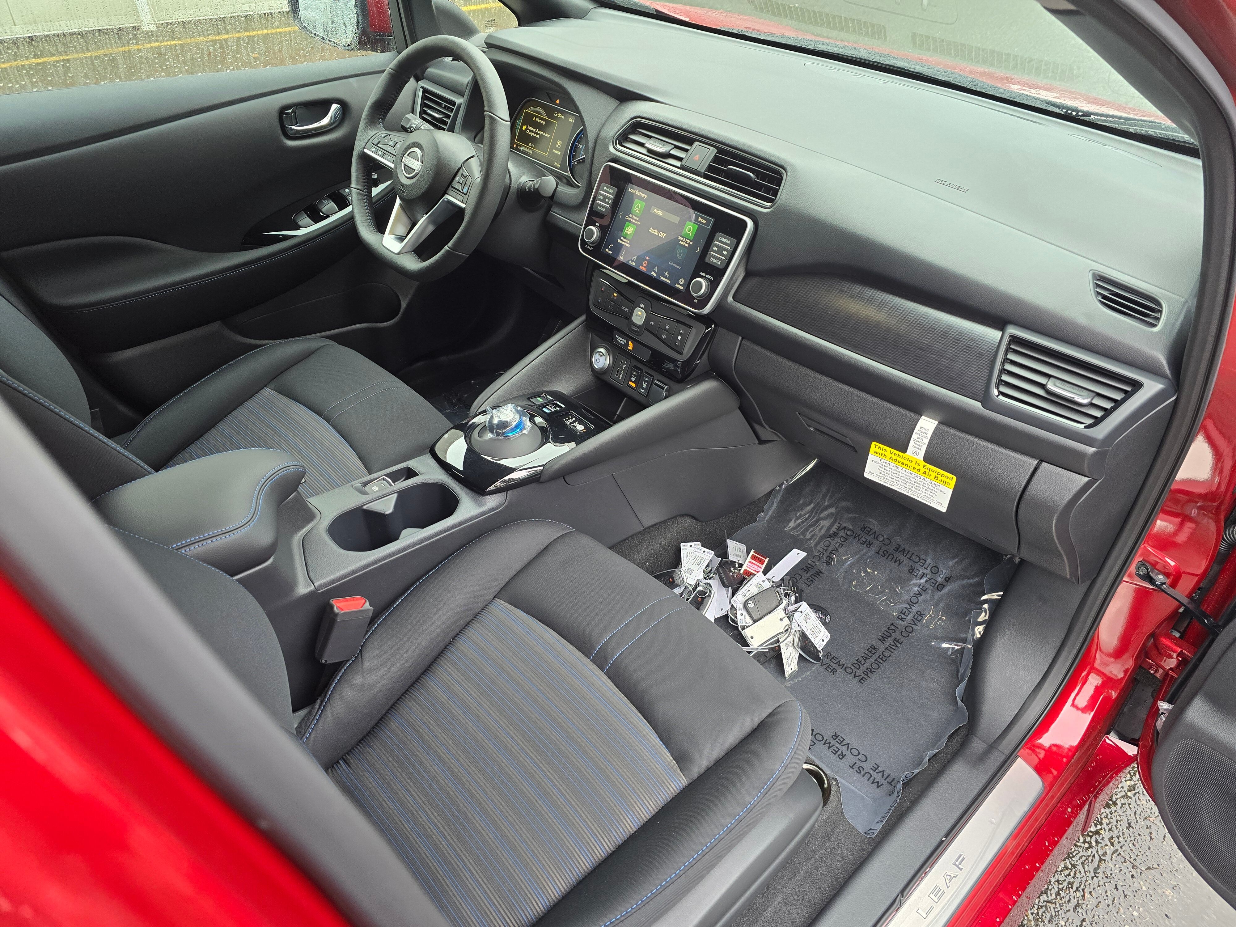 Vehicle image 12 of 30