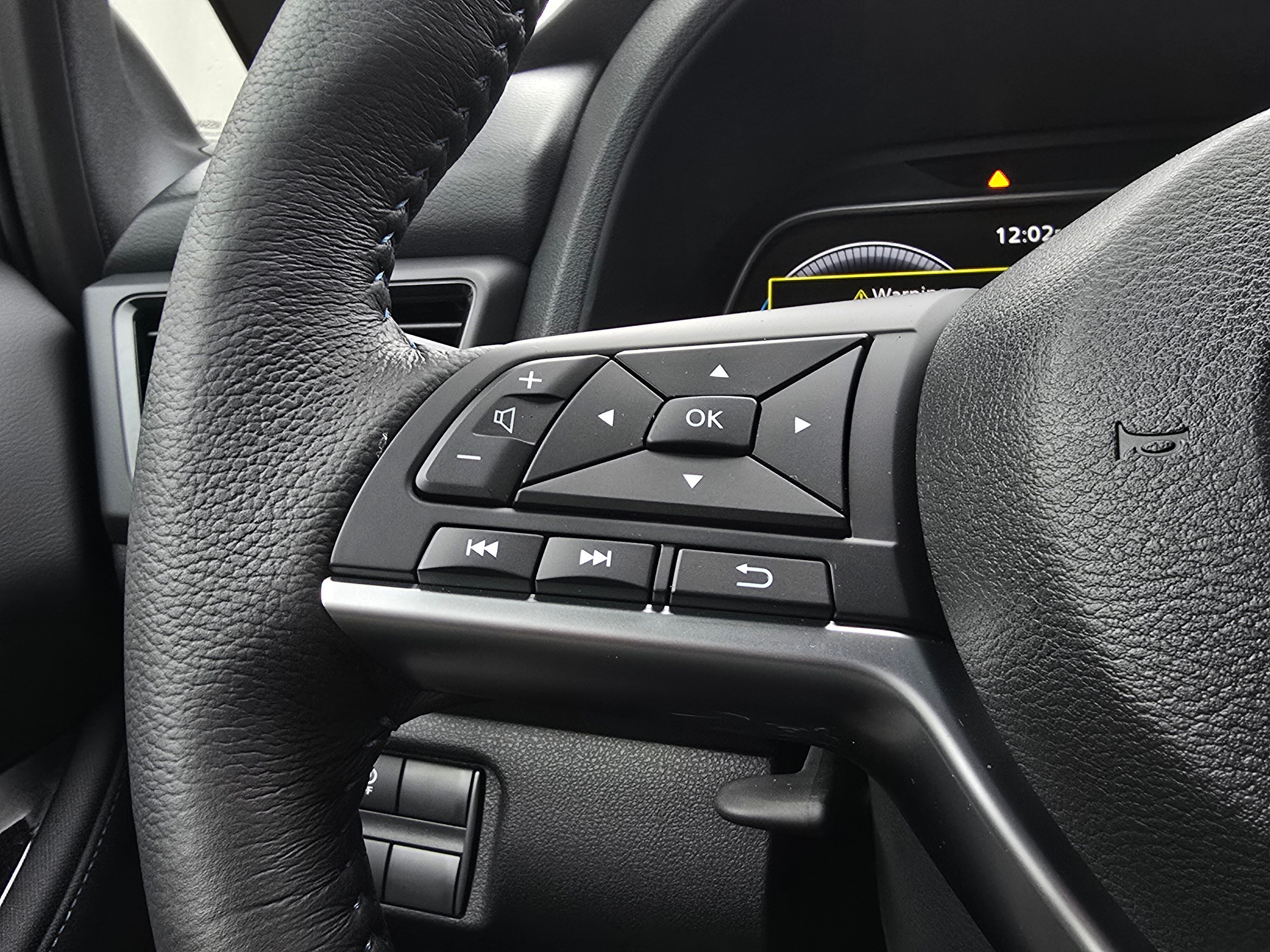 Vehicle image 29 of 30