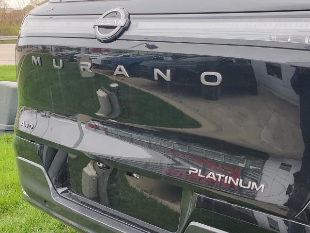 Vehicle image 4 of 28