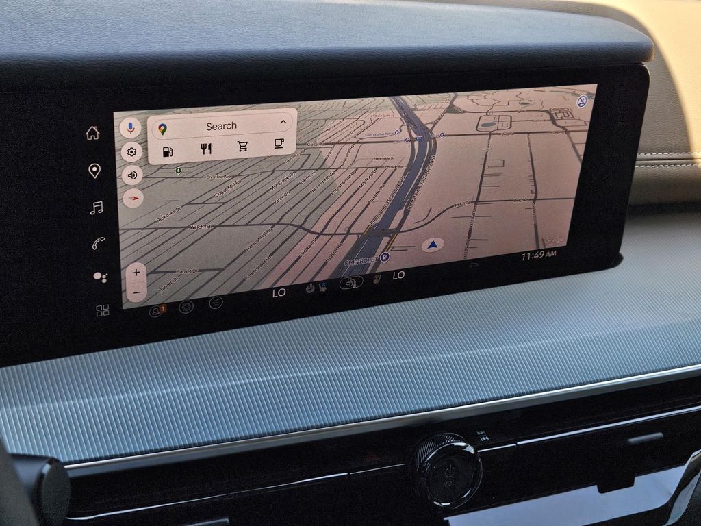 Vehicle image 12 of 24