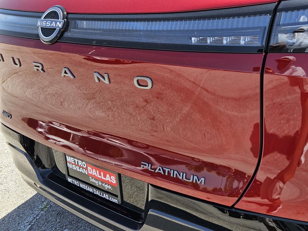 Vehicle image 20 of 24