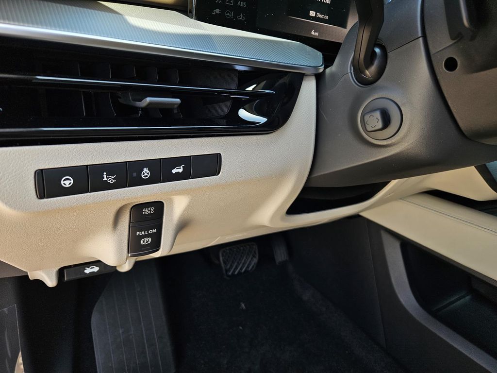 Vehicle image 24 of 24