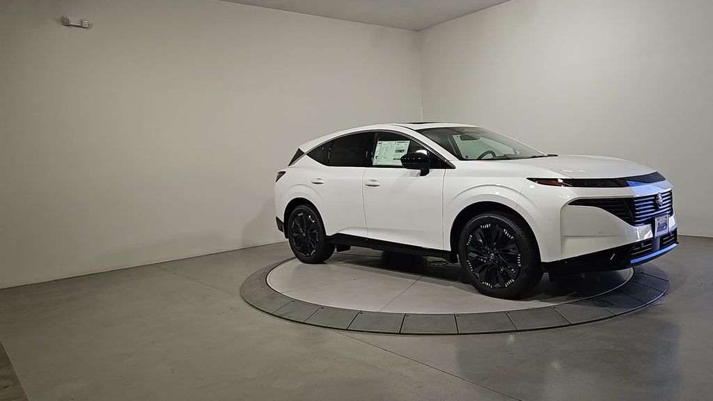 2025 Nissan Murano Platinum Image 3 of 29