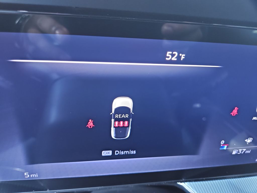 2025 Nissan Murano Platinum Image 27 of 29