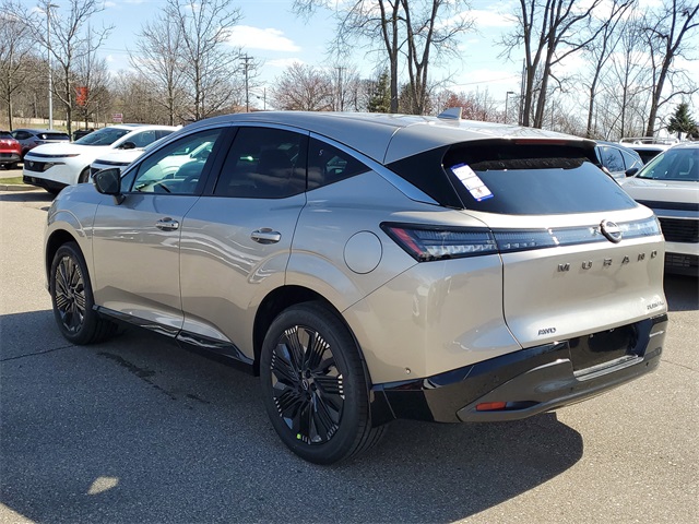 Vehicle image 4 of 35