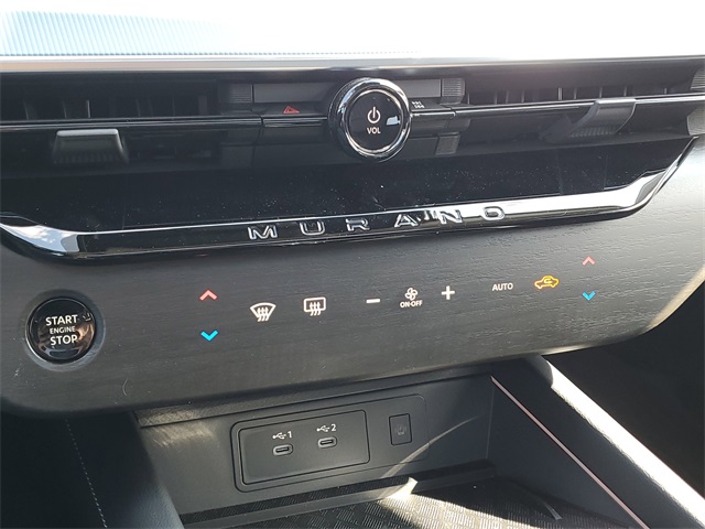 Vehicle image 20 of 35
