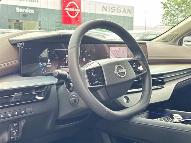 2025 Nissan Murano Platinum Image 11 of 18