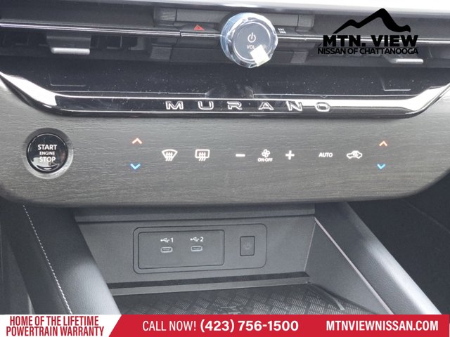 Vehicle image 18 of 20