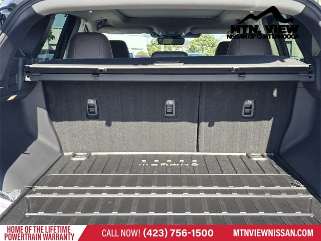 Vehicle image 11 of 20