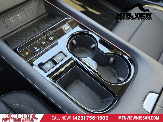Vehicle image 19 of 20