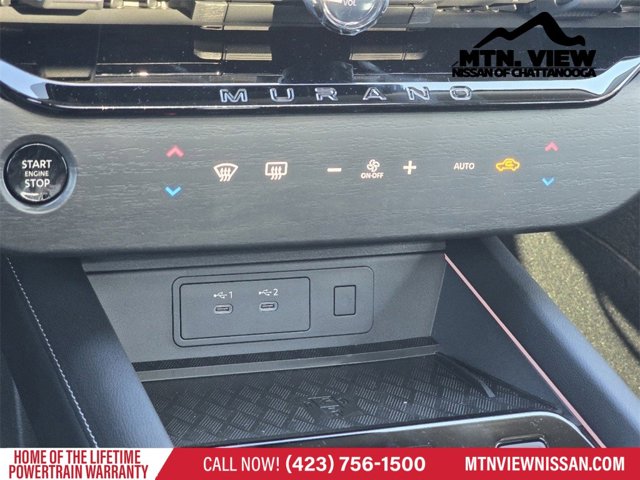 Vehicle image 18 of 20