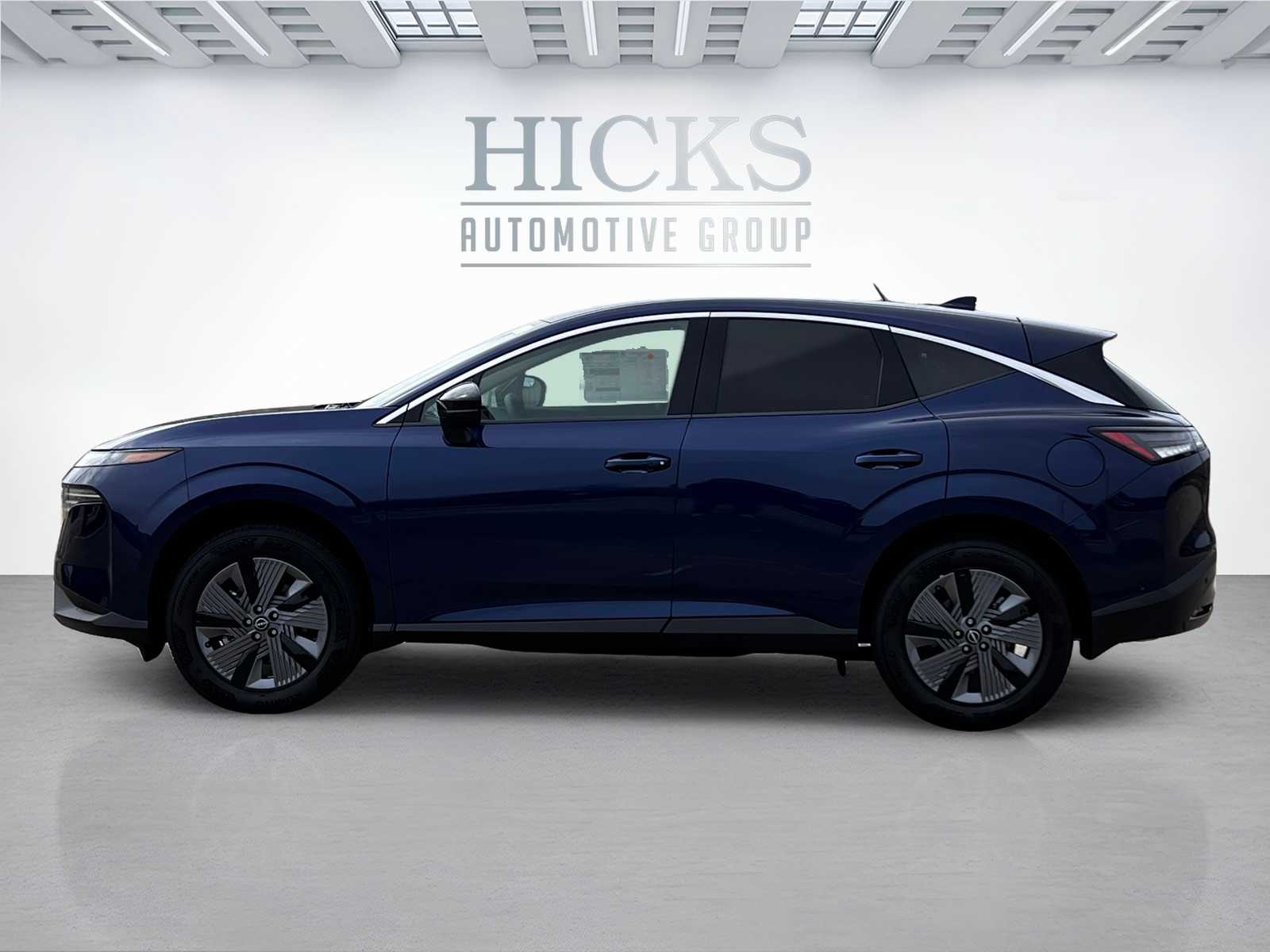 Vehicle image 8 of 22