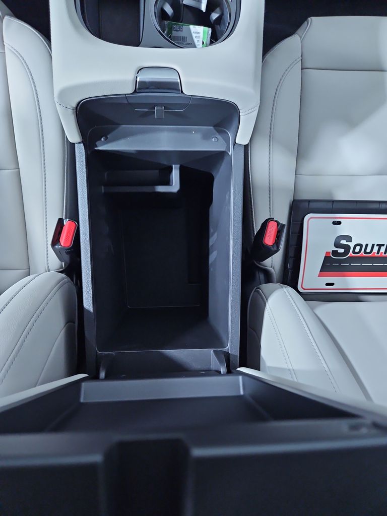 2025 Nissan Murano SL Image 28 of 31