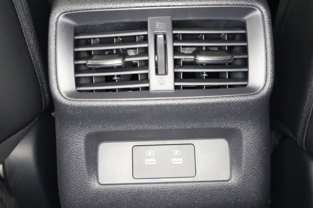 Vehicle image 13 of 38