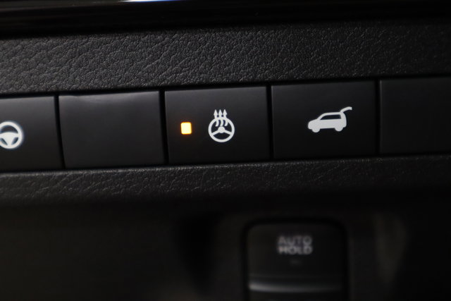 Vehicle image 17 of 38