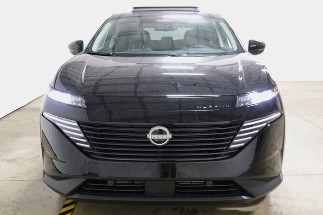 Vehicle image 2 of 38