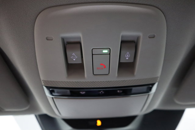 Vehicle image 29 of 38