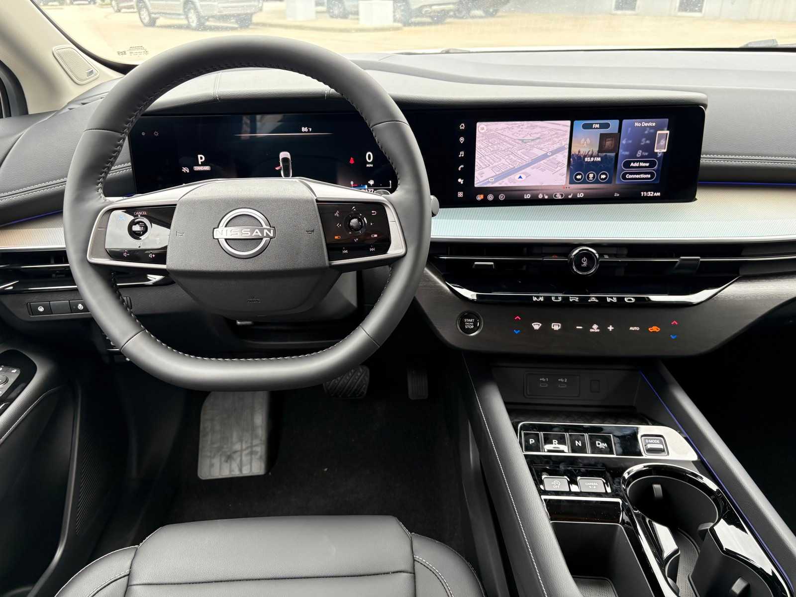 Vehicle image 13 of 23