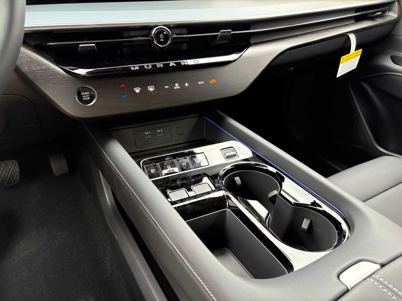 Vehicle image 17 of 23
