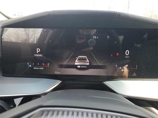 Vehicle image 13 of 34