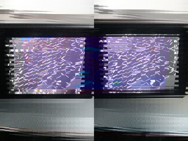 Vehicle image 27 of 34