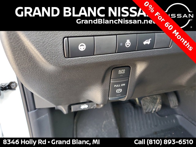 Vehicle image 22 of 35