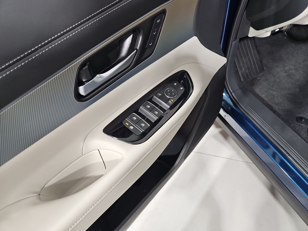 2025 Nissan Murano SL Image 29 of 31