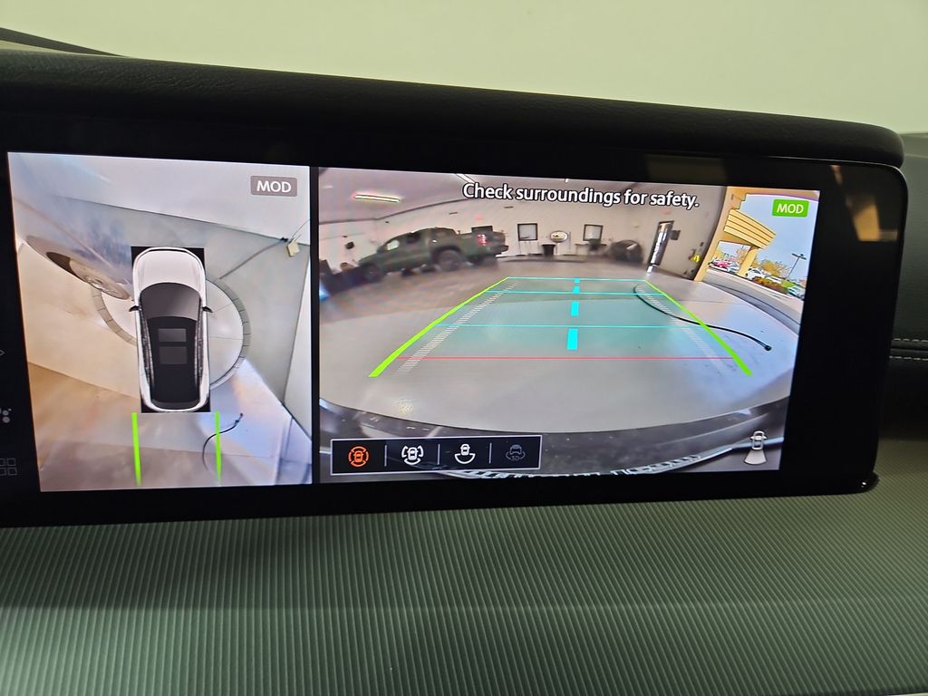 2025 Nissan Murano SL Image 22 of 31