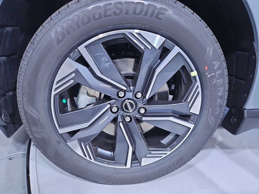 2025 Nissan Murano SL Image 9 of 29